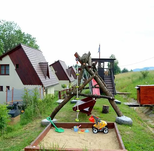 Trnovec Apartman בית נופש